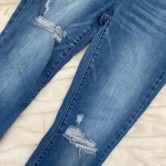 Judy Blue distressed skinny ankle jeans - Picture 8 of 10